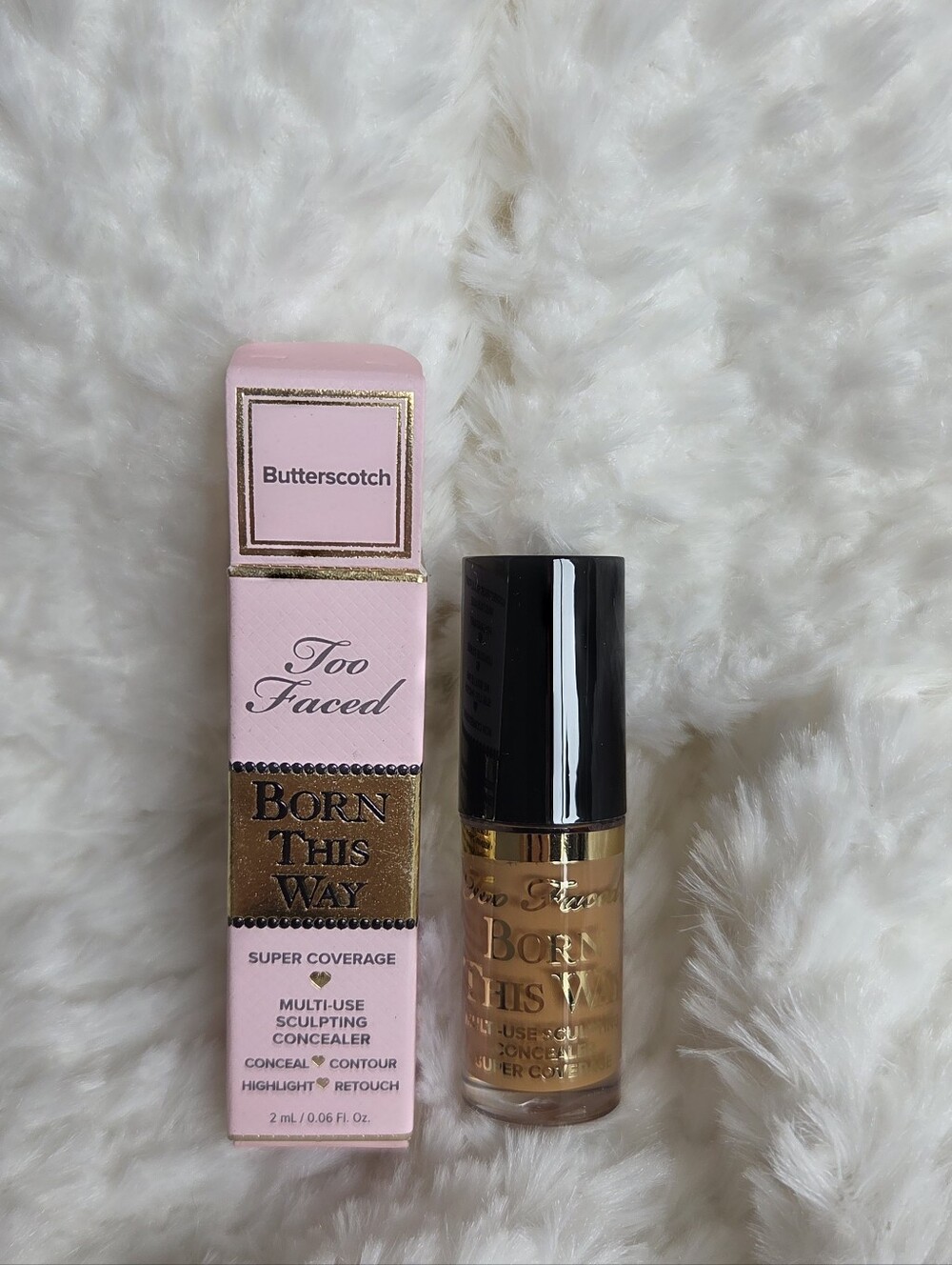 Too Faced Born This Way Super Coverage Multi-Use Concealer -Butterscotch-